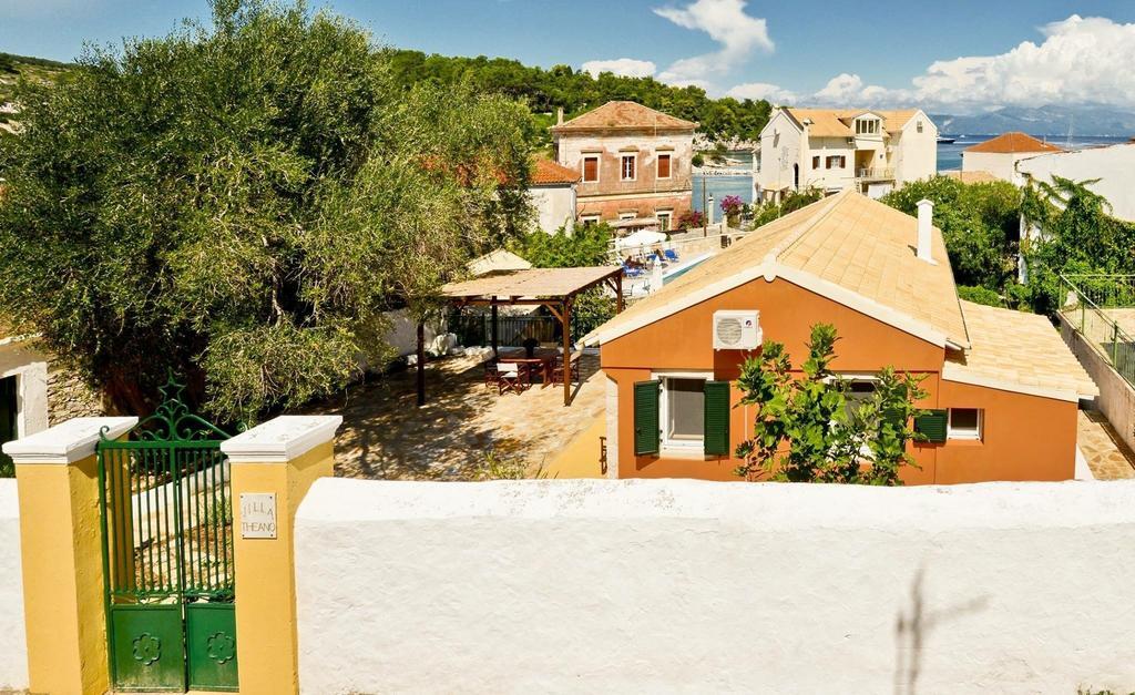 Theano Cottage Gaios Cameră foto